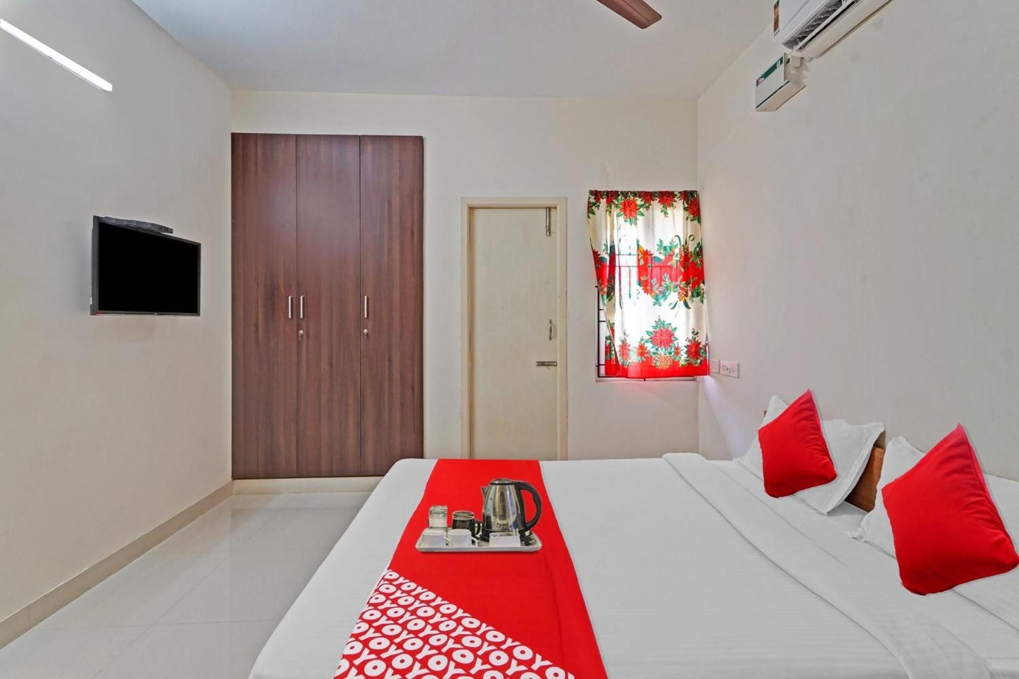 Hotel O J2 Service Apartment Gūduvāncheri Dış mekan fotoğraf