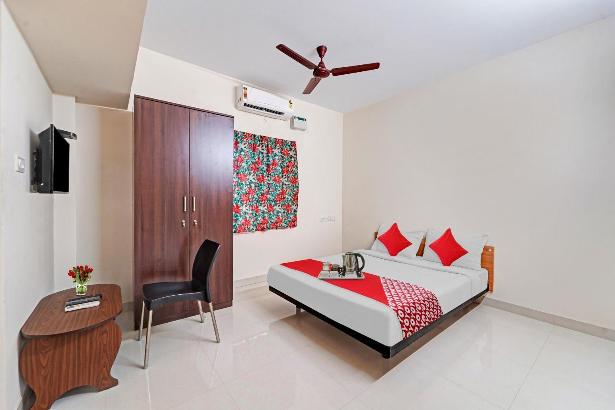Hotel O J2 Service Apartment Gūduvāncheri Dış mekan fotoğraf